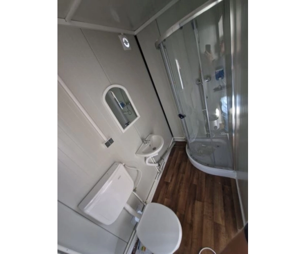 Kontener Mieszkalny 600 x 240 z WC i umywalką